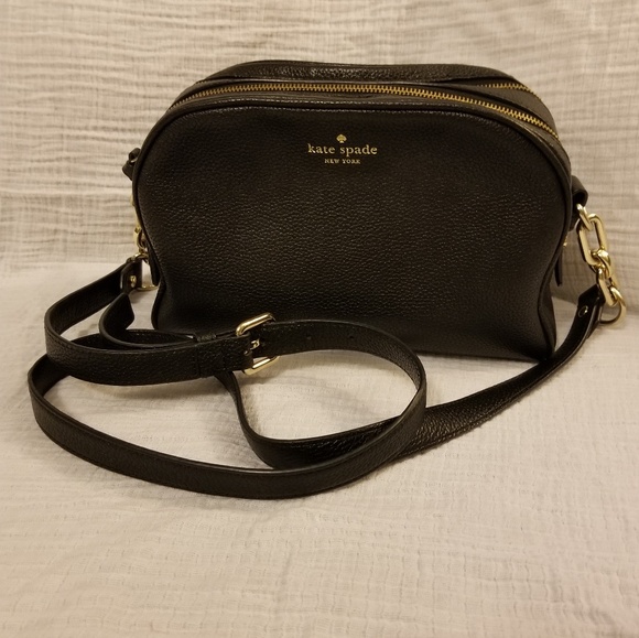 kate spade Handbags - Like New Real Leather Black Crossbody Kate Spade